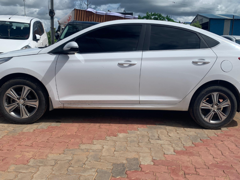 Hyundai Verna 1.6 CRDI SX